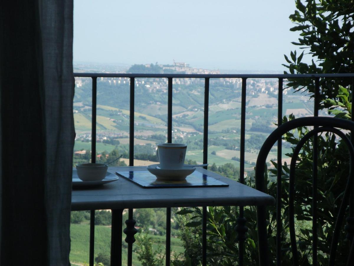La Rosa Scarlatta Monterubbiano Ngoại thất bức ảnh